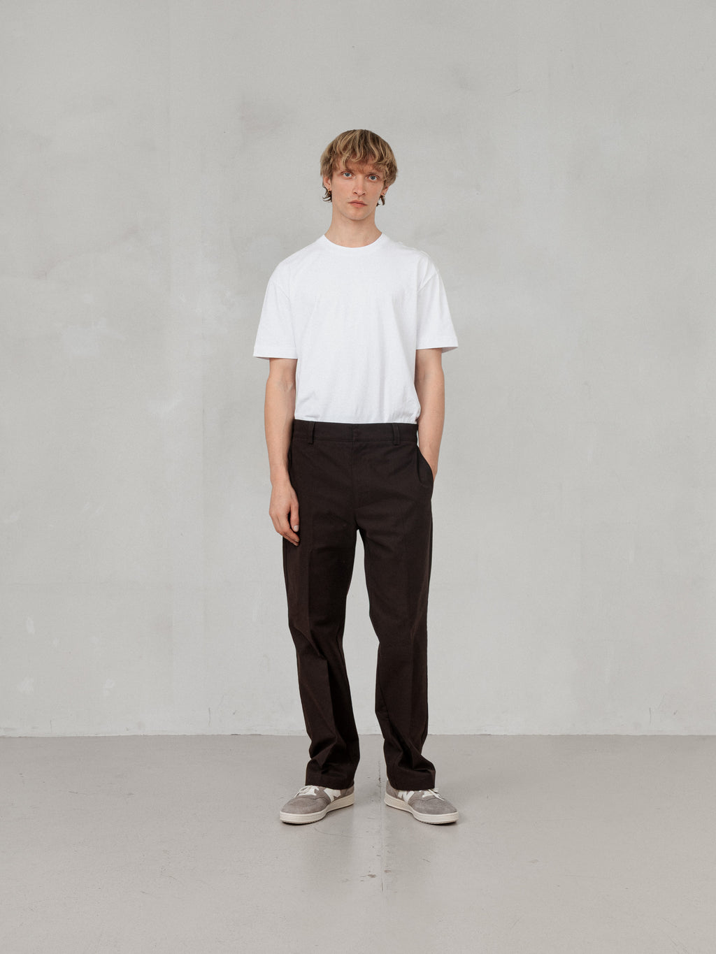 White Simple T-shirt